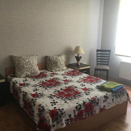איזמאיל Apartment On Mira Avenue מראה חיצוני תמונה